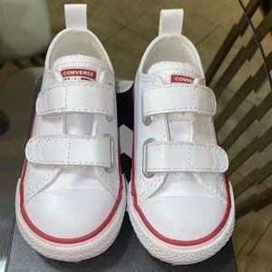 Converse Kids Chuck Taylor All Star 2V (Infant/Toddler) size 6